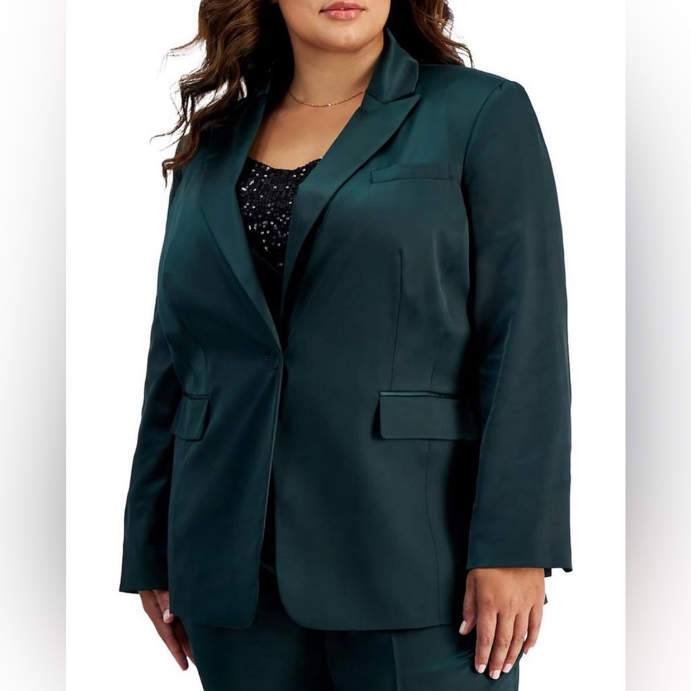 NWT Bar III Woman’s Pine Mist Satin Business Style 1 Button Profession Blazer 1X